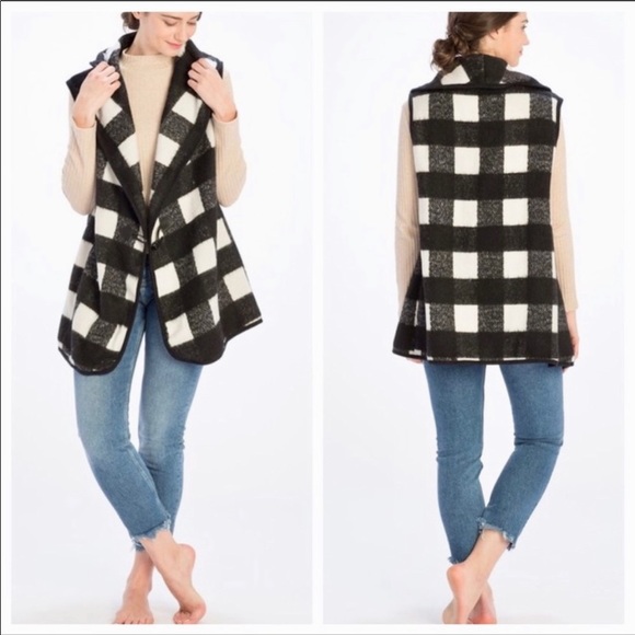 Jackets & Blazers - Plaid Women’s Vest 🔥🍂🍁Fall is here 🍂🍁